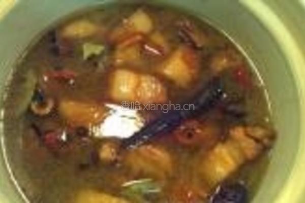 红烧肉炖莴笋的做法图解13