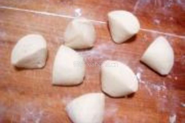 奶香荷叶饼的做法图解3