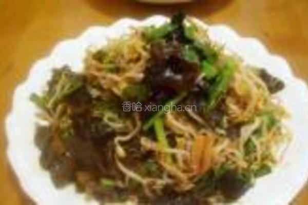 绿豆芽韭菜炒木耳的做法图解9