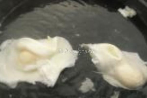 海鲜荷包鸡蛋面的做法图解5