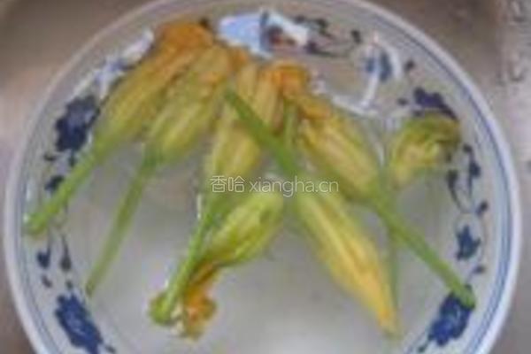 南瓜花糯米粥的做法图解2