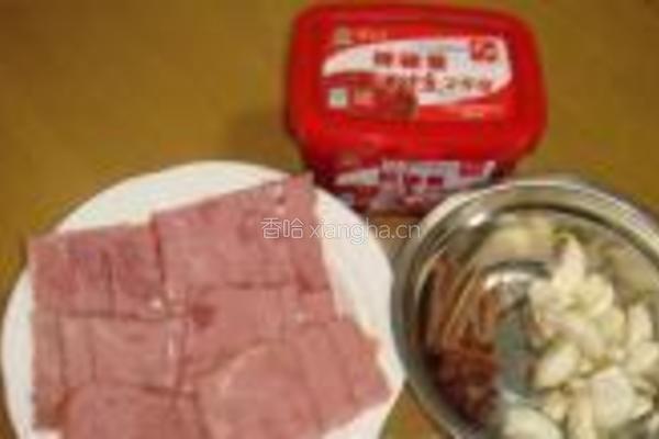 培根大蒜焖土豆的做法图解2