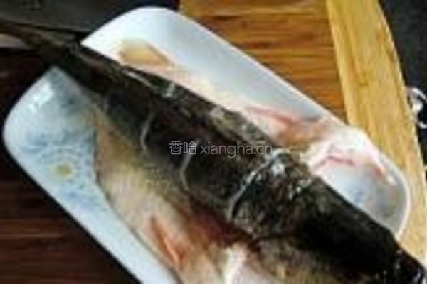 椒汁蒸鲈鱼的做法图解5