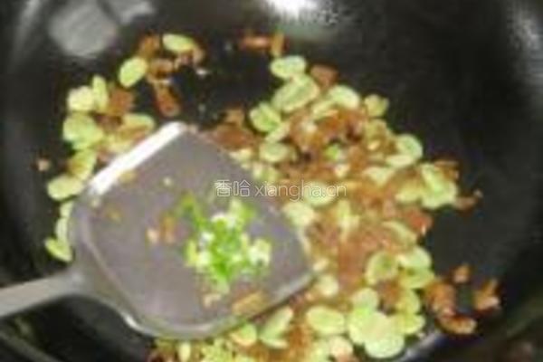 包瓜炒洋扁豆的做法图解7
