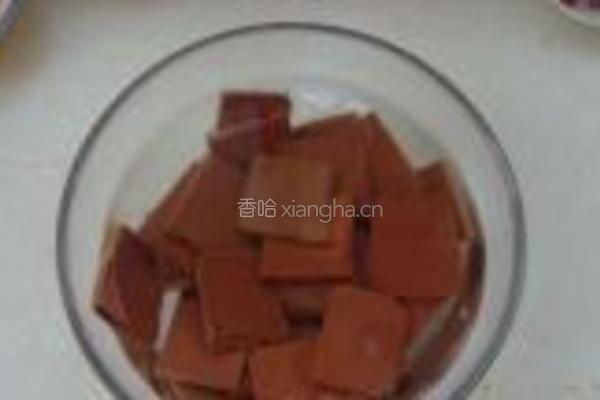 水煮鸭血的做法图解2
