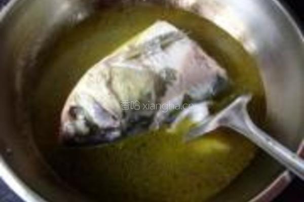 鱼头豆腐枸杞浓汤的做法图解5