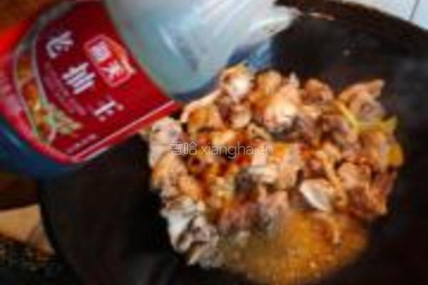 香菇炒鸡的做法图解6