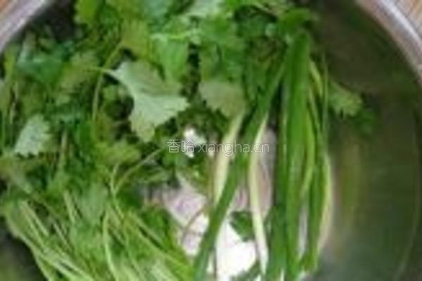 香菜爆炒羊肉的做法图解3