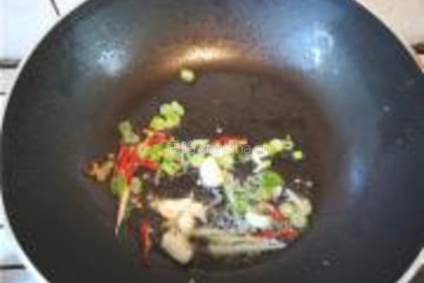 野生芦蒿炒肉丝的做法图解6