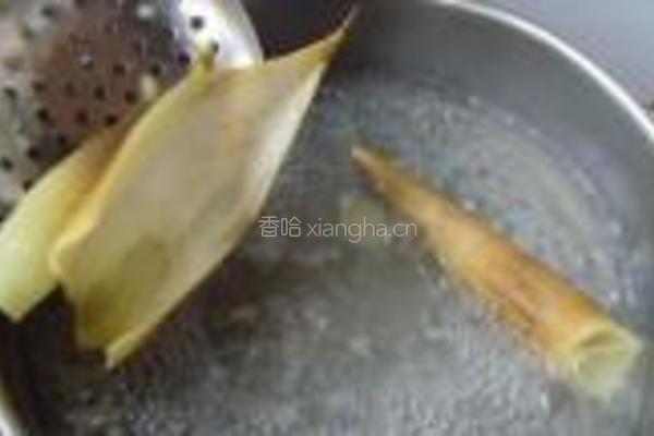 笋烧肉的做法图解3