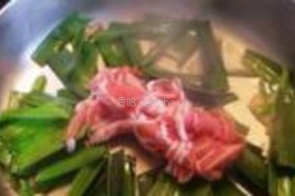 羊肉金针菇荞麦面的做法图解3