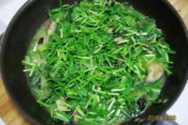小白菜炖鲅鱼的做法图解10