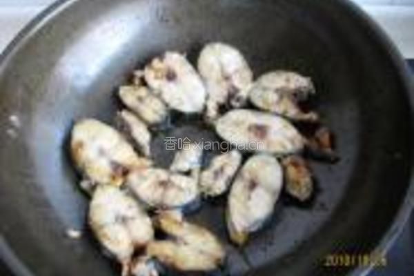 小白菜炖鲅鱼的做法图解5