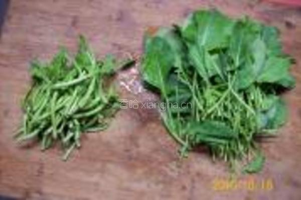 香菇排骨山珍汤面的做法图解6