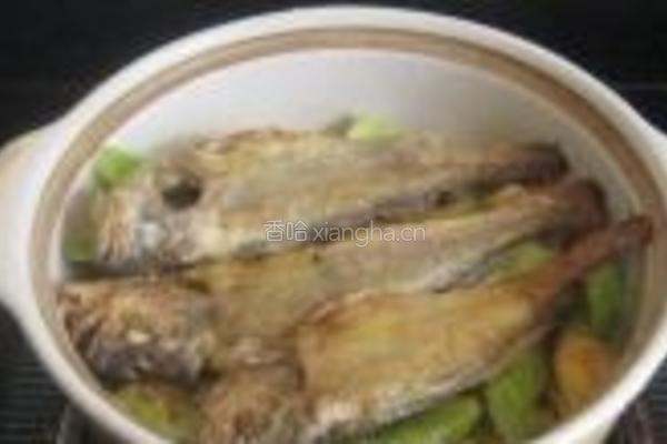 油豆腐小黄鱼煲的做法图解7