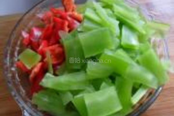 莴笋炒肉片的做法图解3