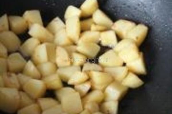 土豆烧鸡的做法图解6