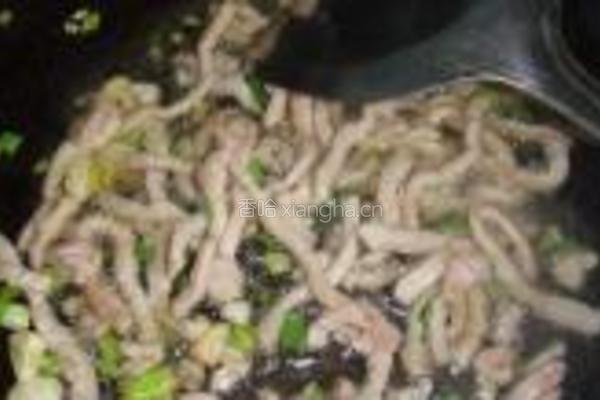肉丝炒豆芽的做法图解4