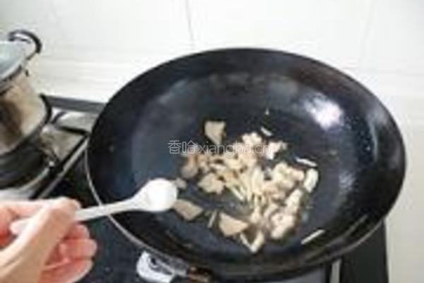 萝卜肉炖粉丝的做法图解5
