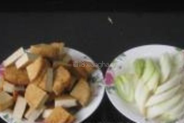 大葱炒素鸡的做法图解1