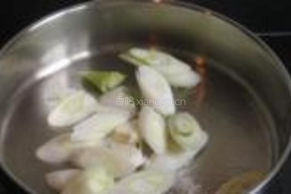 大葱炒素鸡的做法图解2