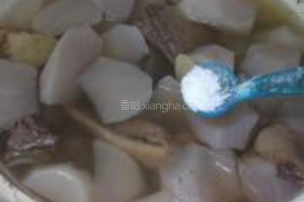 青橄榄萝卜汤的做法图解7