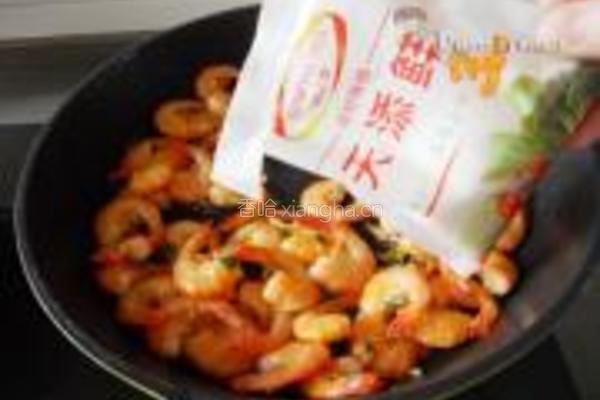 油爆虾的做法图解10