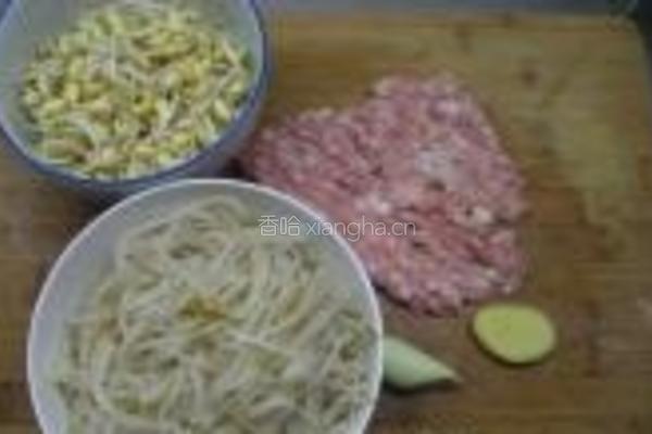 肉末咸菜黄豆芽的做法图解4