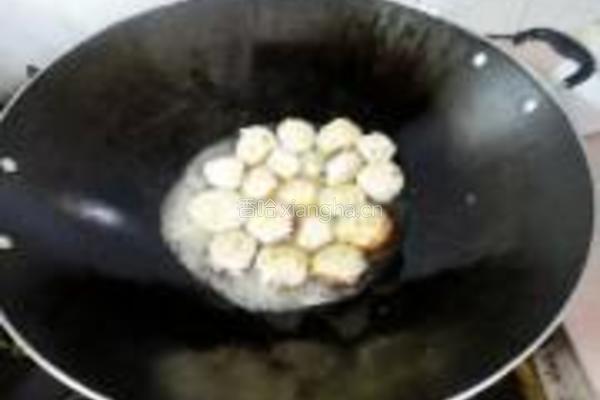 冬菇酿鱼肉的做法图解6