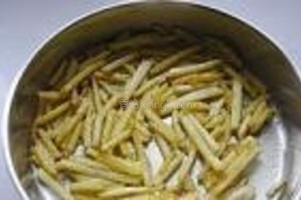 香菜炒土豆条的做法图解5