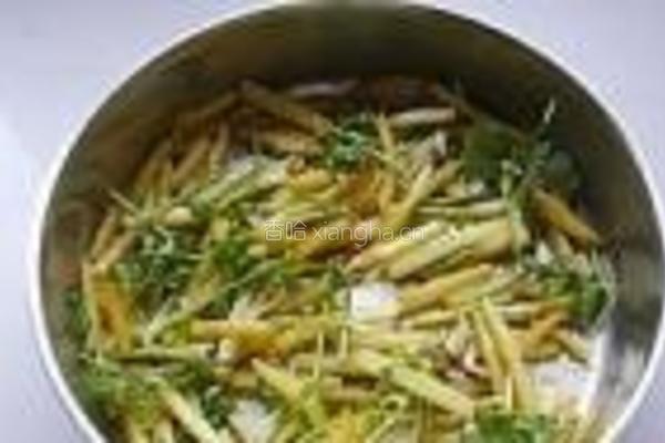 香菜炒土豆条的做法图解8