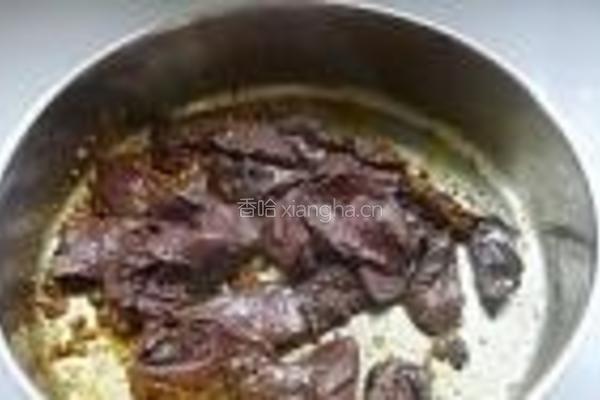 青蒜炒鸭血的做法图解7
