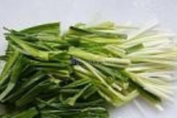 青蒜炒鸭血的做法图解5