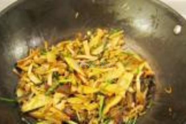 腊肉豆干炒藠头的做法图解11