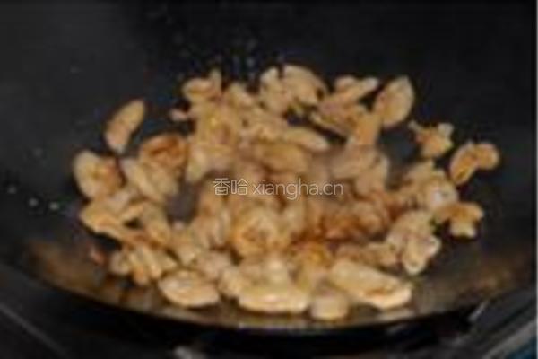 酸菜胡椒炒肥肠的做法图解9
