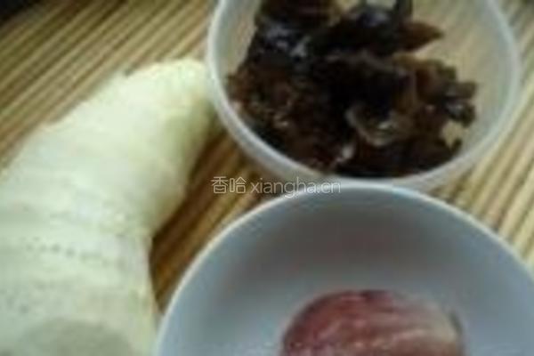 春笋木耳炒肉的做法图解1
