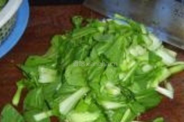 小白菜炒香菇的做法图解3