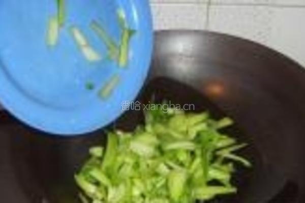 小白菜炒香菇的做法图解7