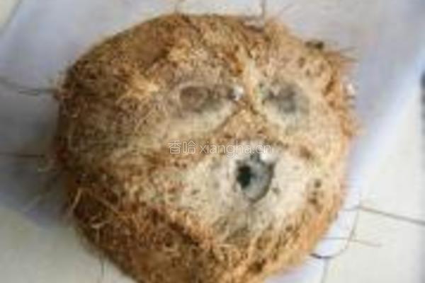 椰子煲老鸡的做法图解4