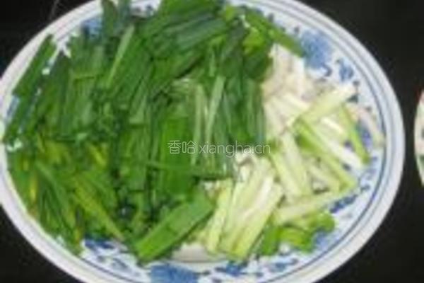 青蒜炒羊肝的做法图解2