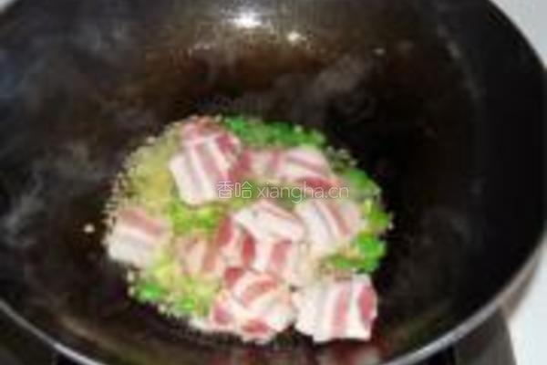 芸豆五花肉焖面的做法图解7