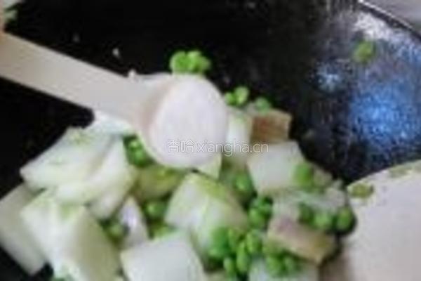 冬瓜毛豆咸肉汤的做法图解11
