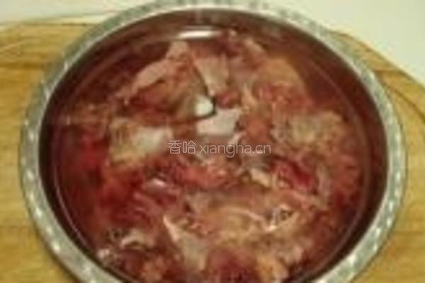 豆腐皮烧鸡块的做法图解2