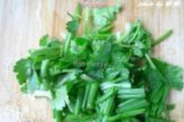 榨菜鸡丝拌金针菇的做法图解2