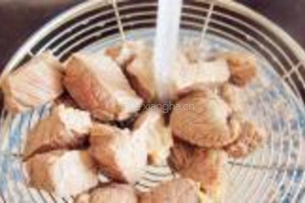 西红柿炖牛腩的做法图解4