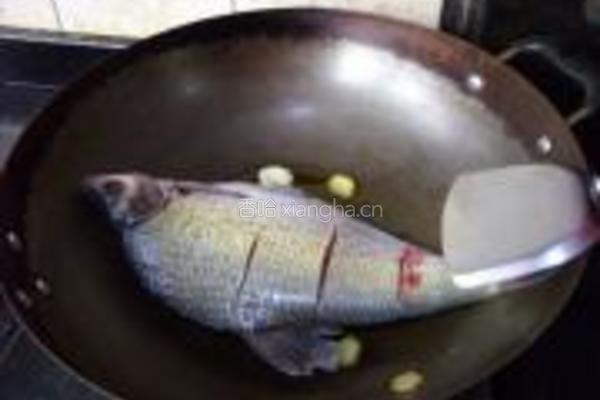 家常红烧鳊鱼的做法图解6