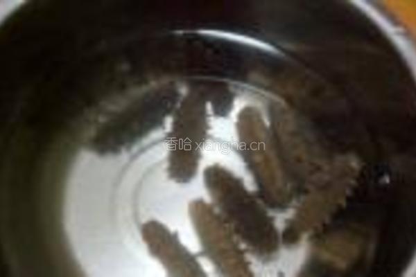 泡发干海参的做法图解5