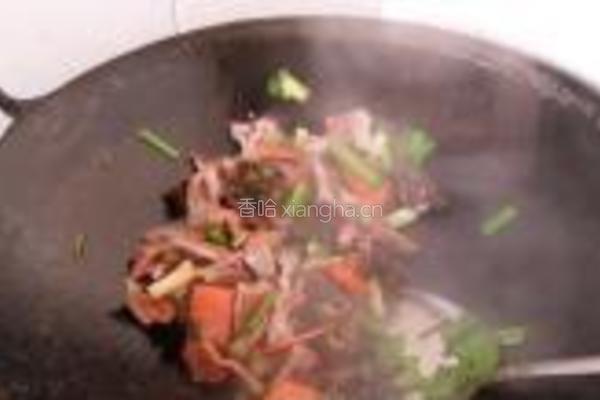 青蒜肚片的做法图解4