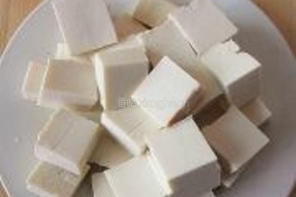 糖醋豆腐丁的做法图解5