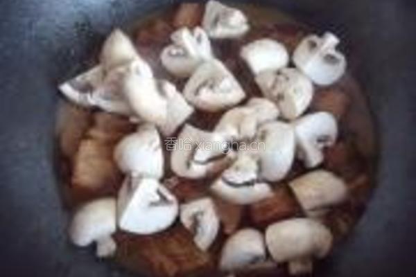 红烧肉炖蘑菇的做法图解7